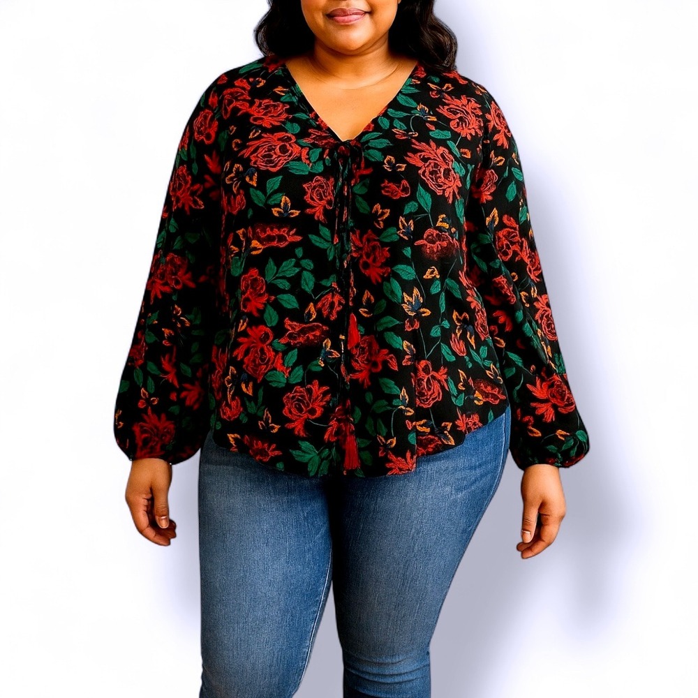 Torrid Floral Blouse‎ Black Red Green 5 Casual Boho Romantic Whimsy Fairy Goth